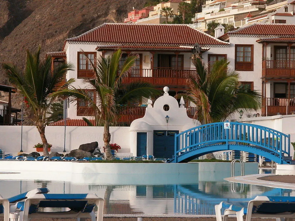 Apartamentos Poblado Marinero Acantilado de los Gigantes