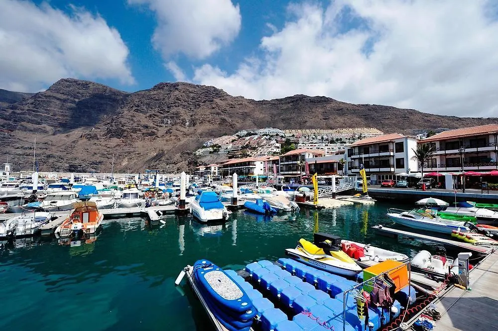 Apartamentos Poblado Marinero Acantilado de los Gigantes
